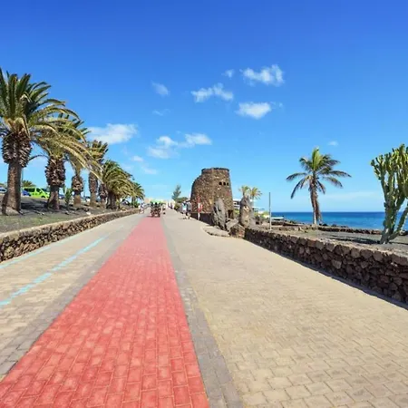 Lillos On The Golf Estate Villa