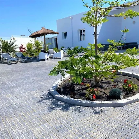 Lillos On The Golf Estate Villa